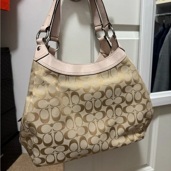 Coach Beige and Pink Signature Shoulder Bag - Picture 6 of 10